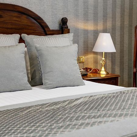 נאטספורד Mere Court Hotel חדר תמונה