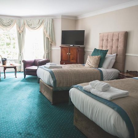 נאטספורד Mere Court Hotel מראה חיצוני תמונה