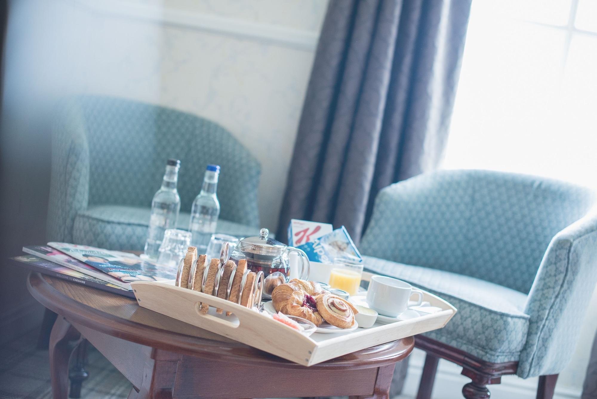 נאטספורד Mere Court Hotel מראה חיצוני תמונה