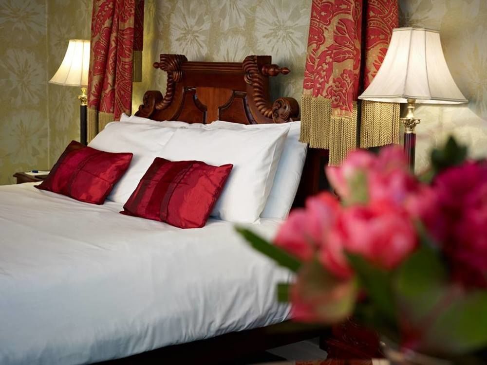 נאטספורד Mere Court Hotel מראה חיצוני תמונה